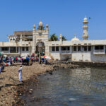 Haji Ali Dargah in Mumbai: History, Timings, and Location