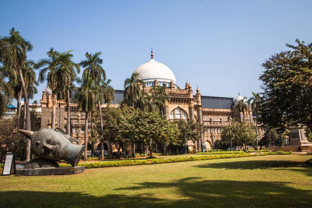 Visit the Prince of Wales Museum (Chhatrapati Shivaji Maharaj Vastu Sangralaya)