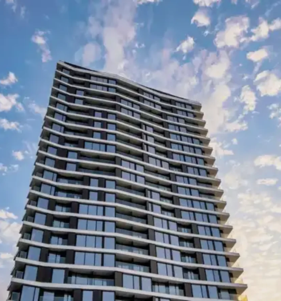 Man Infraconstruction launched Marina Vista and secured 30% pre-sales.