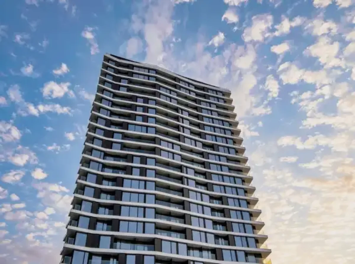 Man Infraconstruction launched Marina Vista and secured 30% pre-sales.